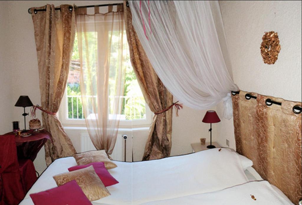 Bed and Breakfast La Gariere Lafrançaise Zimmer foto